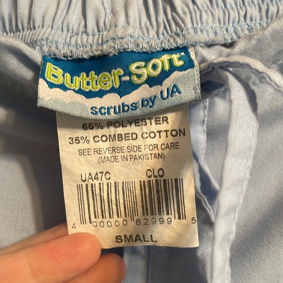 NWOT UA Butter-soft Scrub pants - Picture 2 of 3